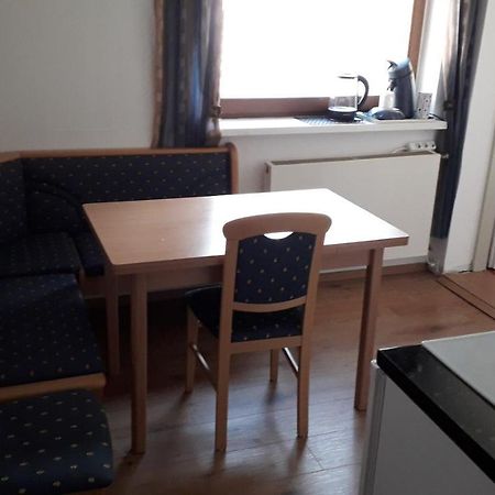 Emi Apartment Klagenfurt am Woerthersee Bagian luar foto